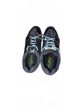 Kuru Hiking Shoes